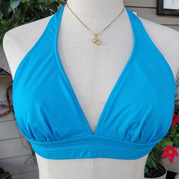V M ♡ NWOT Absolutely Gorgeous 2pc Cerulean Blue Halter Bikini Swimsuit S - Picture 10 of 17